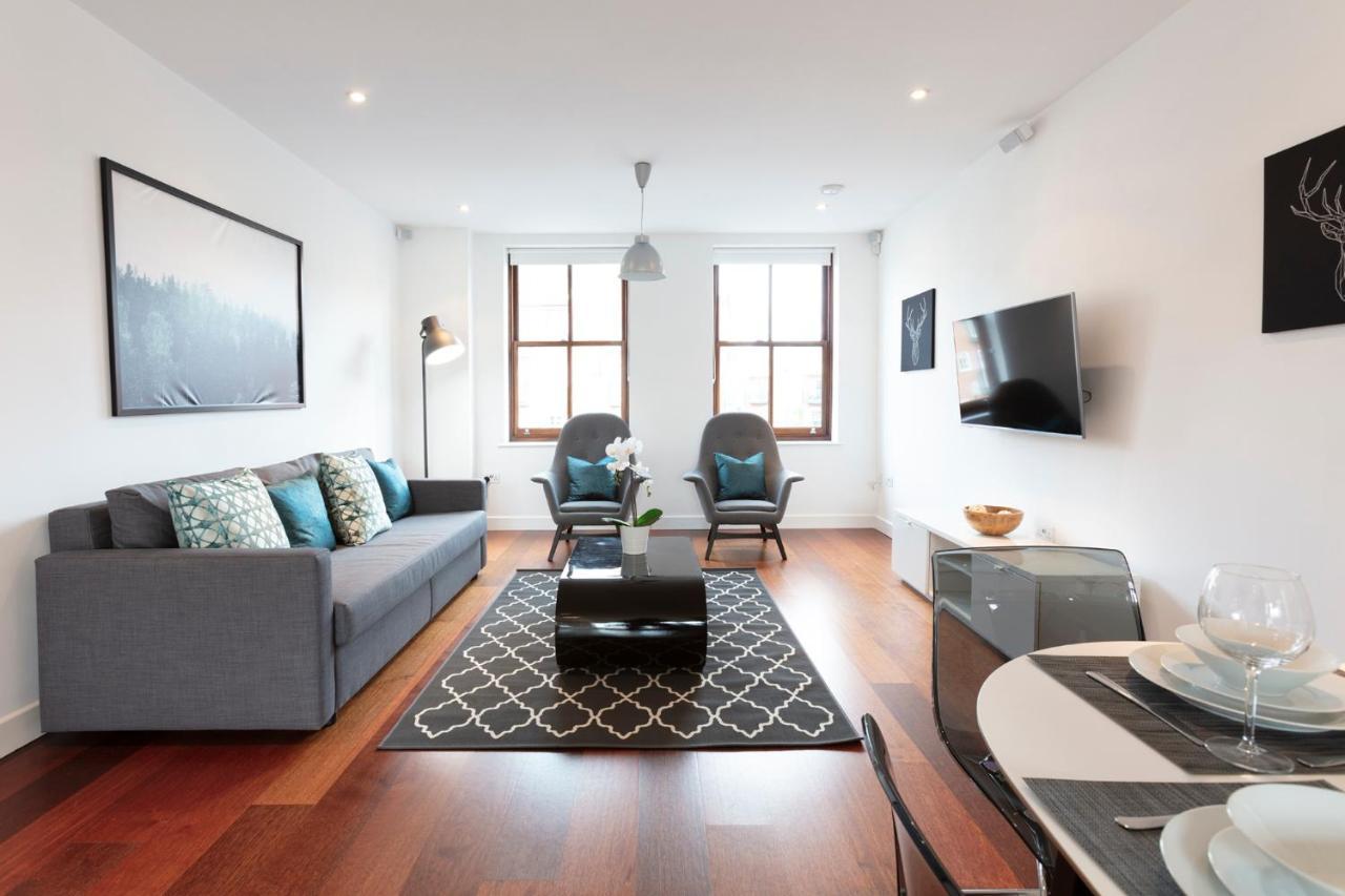 Hampden Apartments - The Charles Виндзор Экстерьер фото