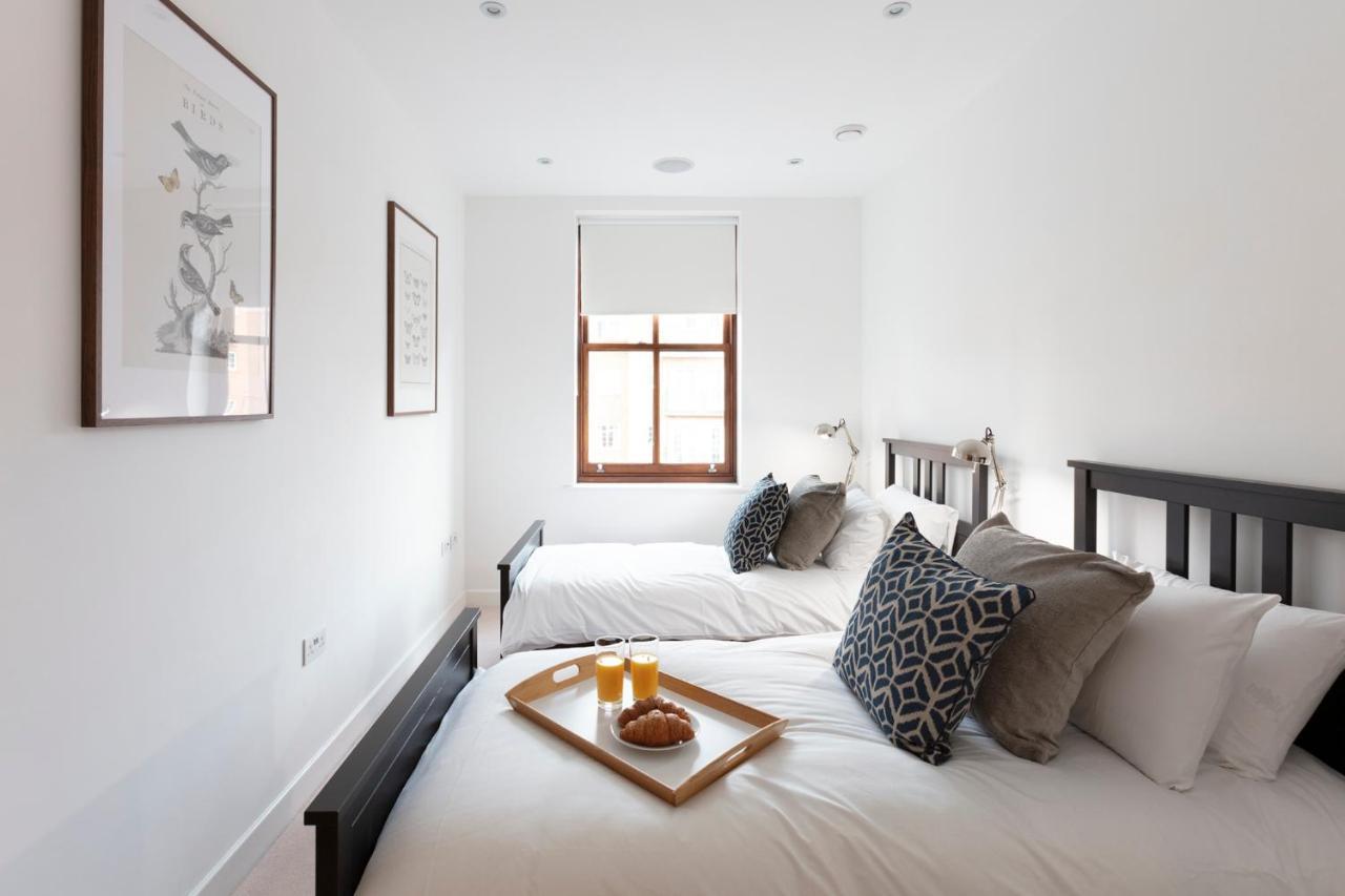 Hampden Apartments - The Charles Виндзор Экстерьер фото